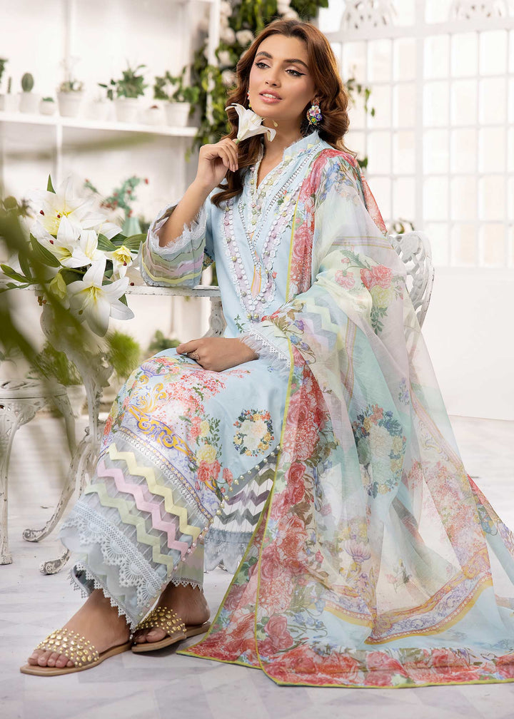 Blooming Beauty neckline embroidery and stitch close-up
