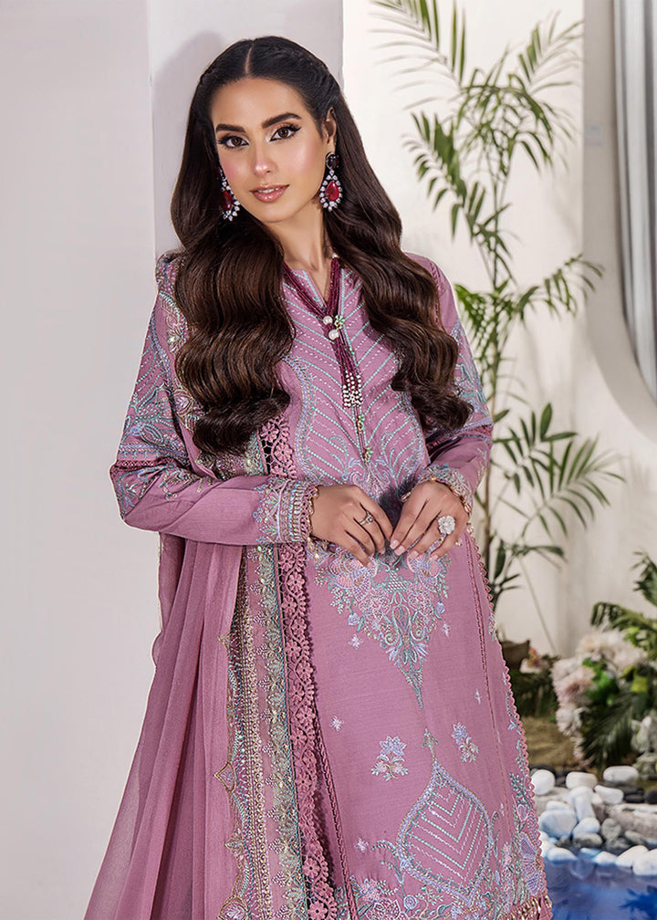Desert Romance neckline and front placket close-up