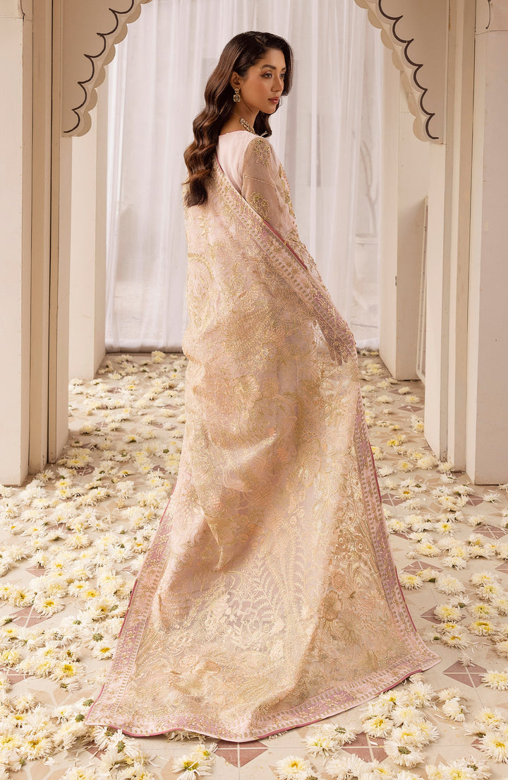 Back view of Dur e Fishan dress from Gul-e-Tar
