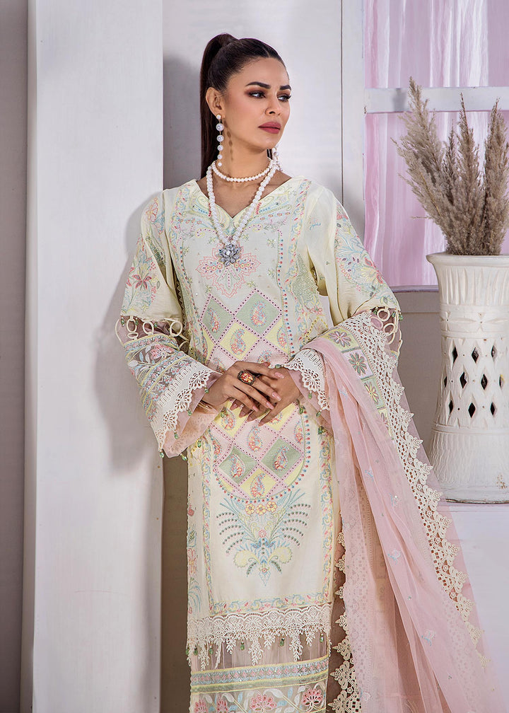 Sleeve detail and threadwork of Gardenia Grace