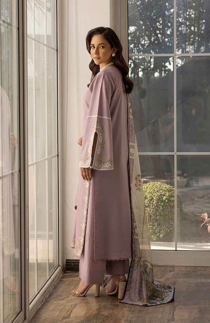 Side pose of model wearing Lavender Mist