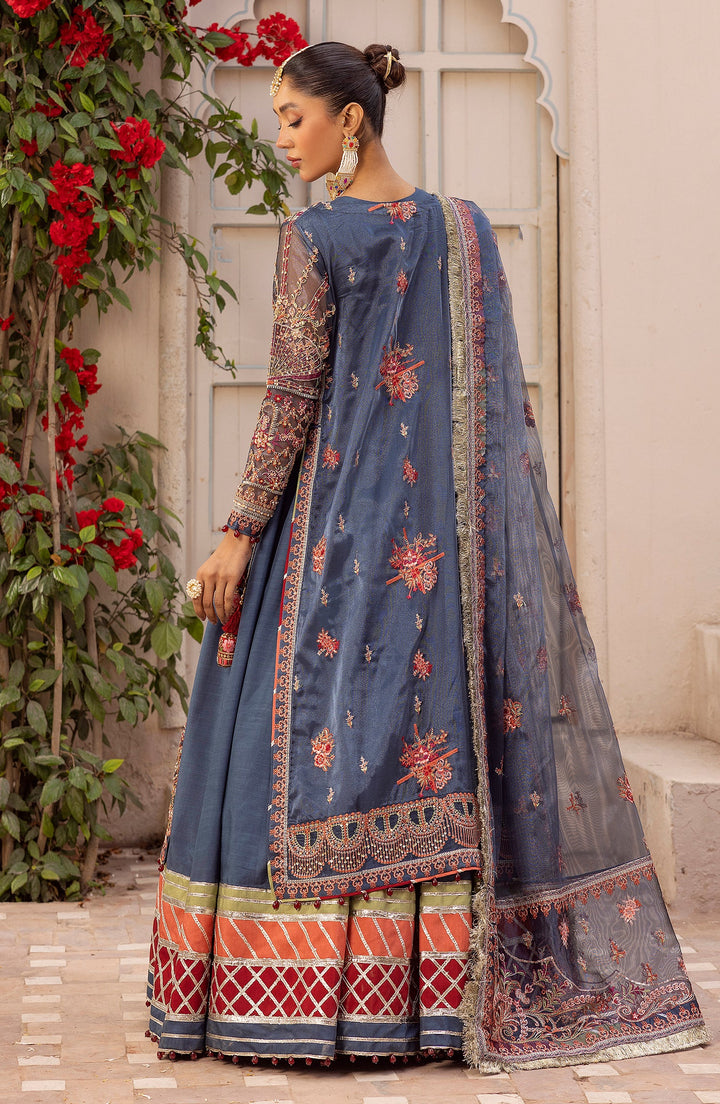 Back design of Maharani dress from Gul-e-Tar Collection