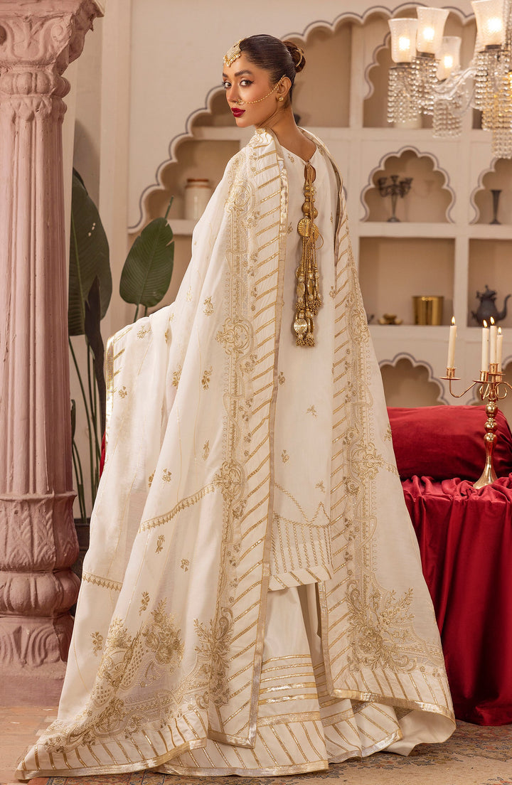 Back view of Masakli dress from Gul-e-Tar collection