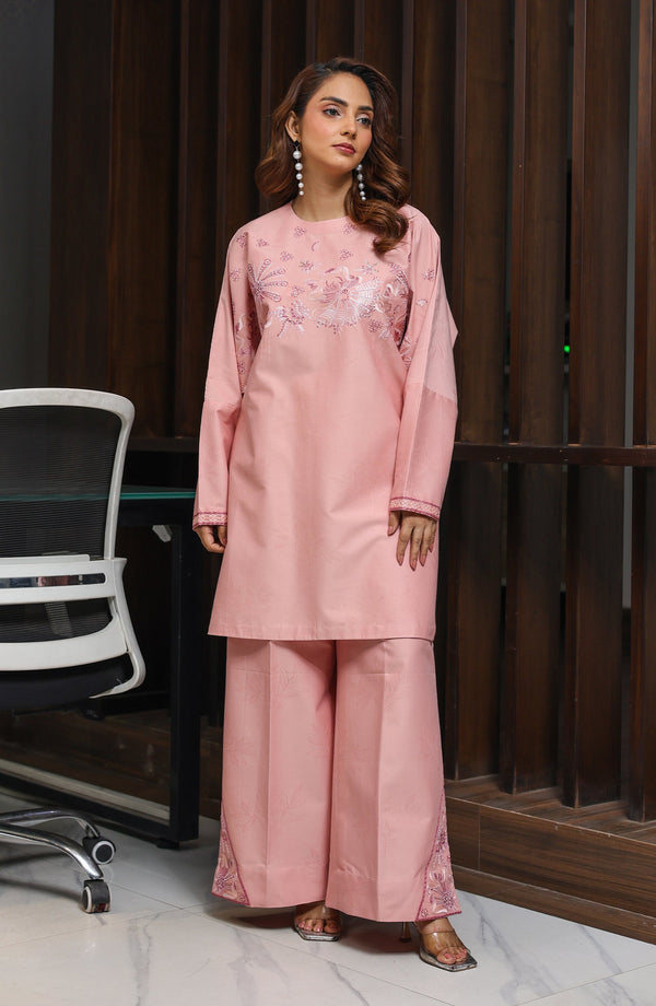 TESSA Pastel Blush essential outfit front view